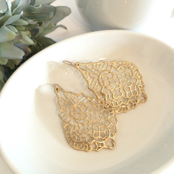 Filigree Teardrop Dangle Earrings - Picture 2 of 6